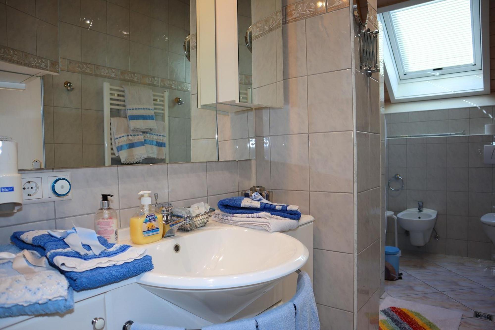Appartement Rehblick 아이젠바흐 외부 사진